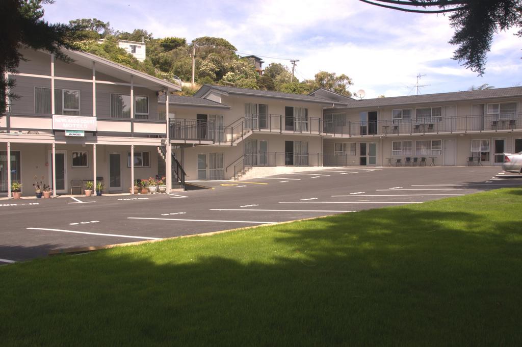 Newlands Court Motel Wellington Exterior photo